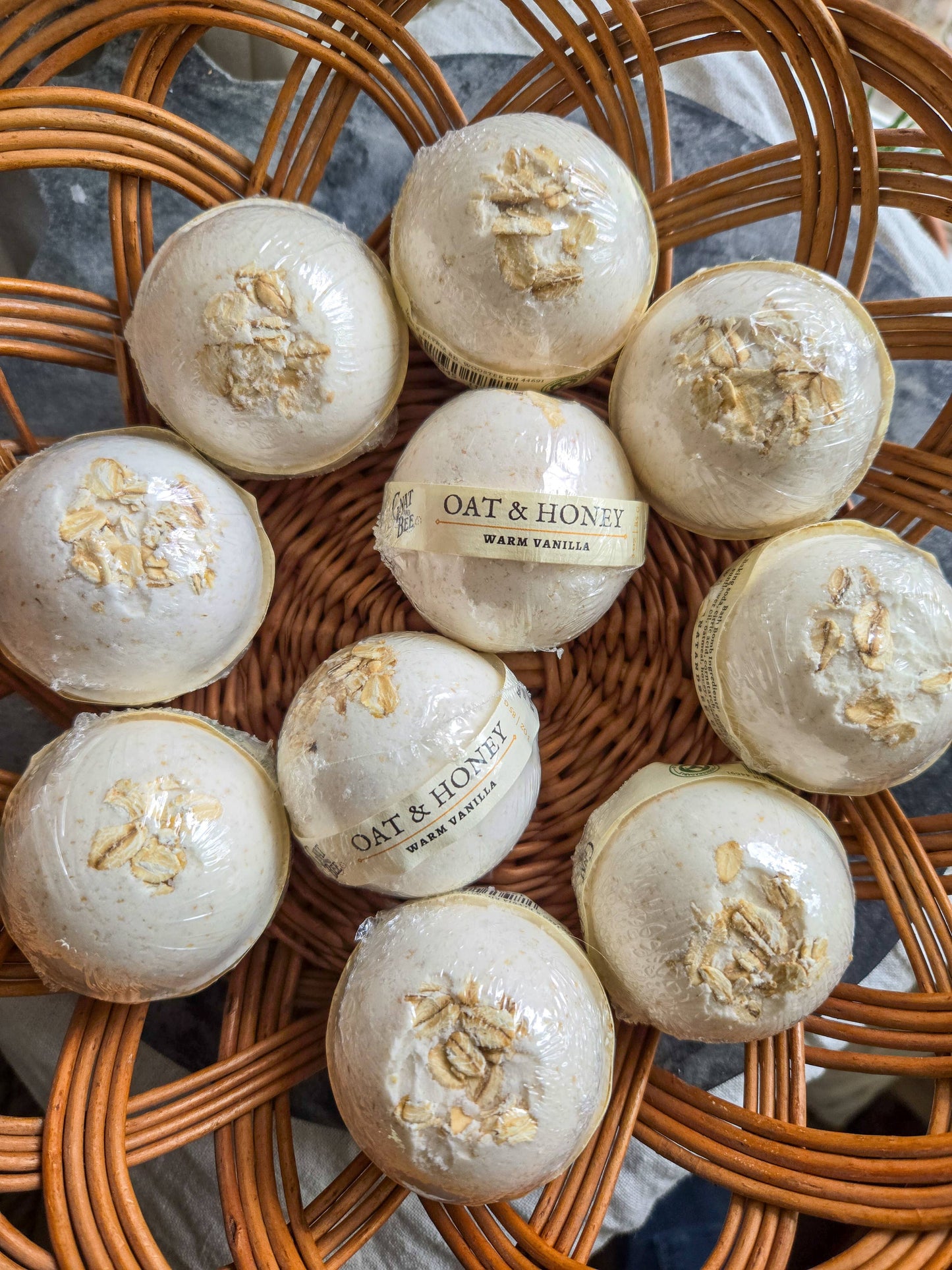 Oat and Honey Bath Bomb