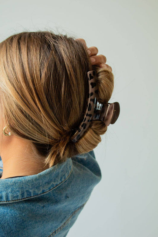 Skinny Leopard Claw Clip