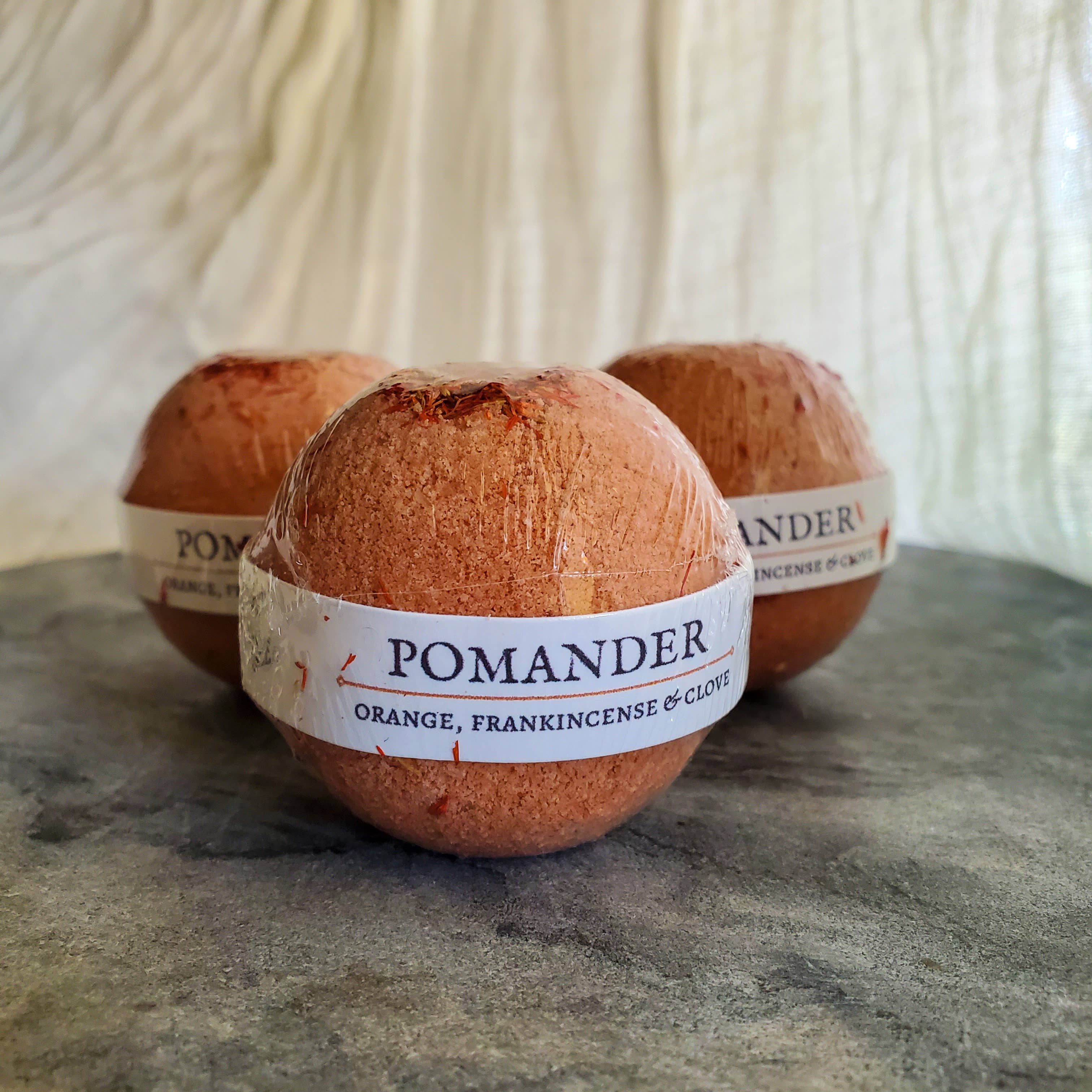 Pomander Bath Bomb