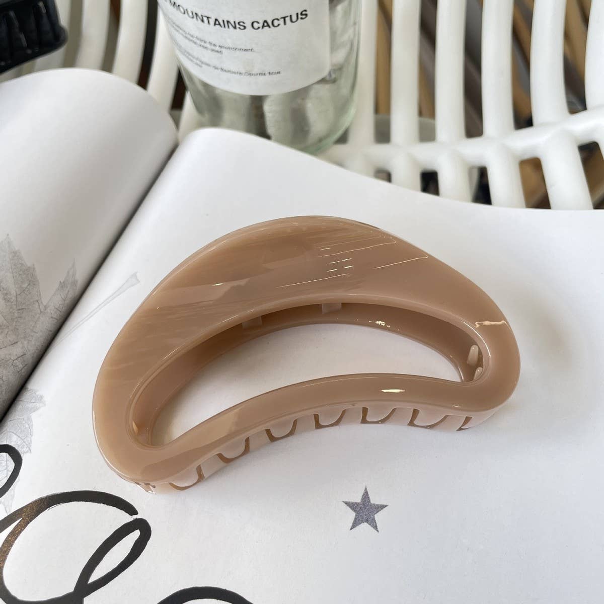 Elegant Claw Clip