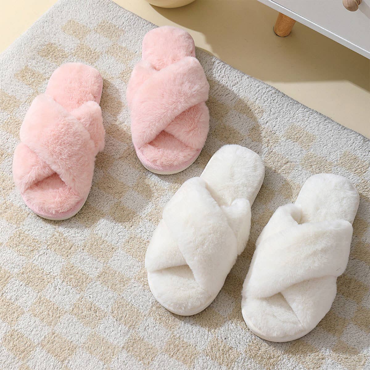 Faux Fur Criss Cross Slipper