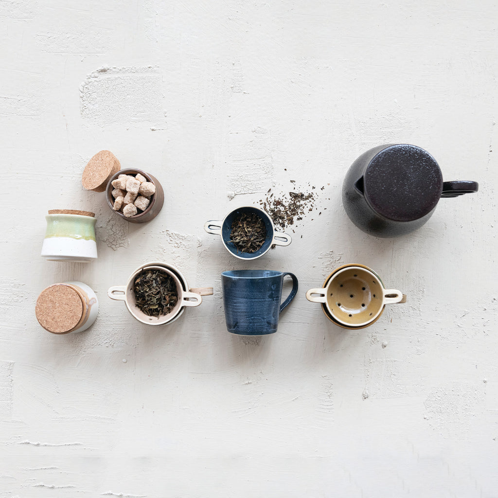Stoneware Mug with Strainer
