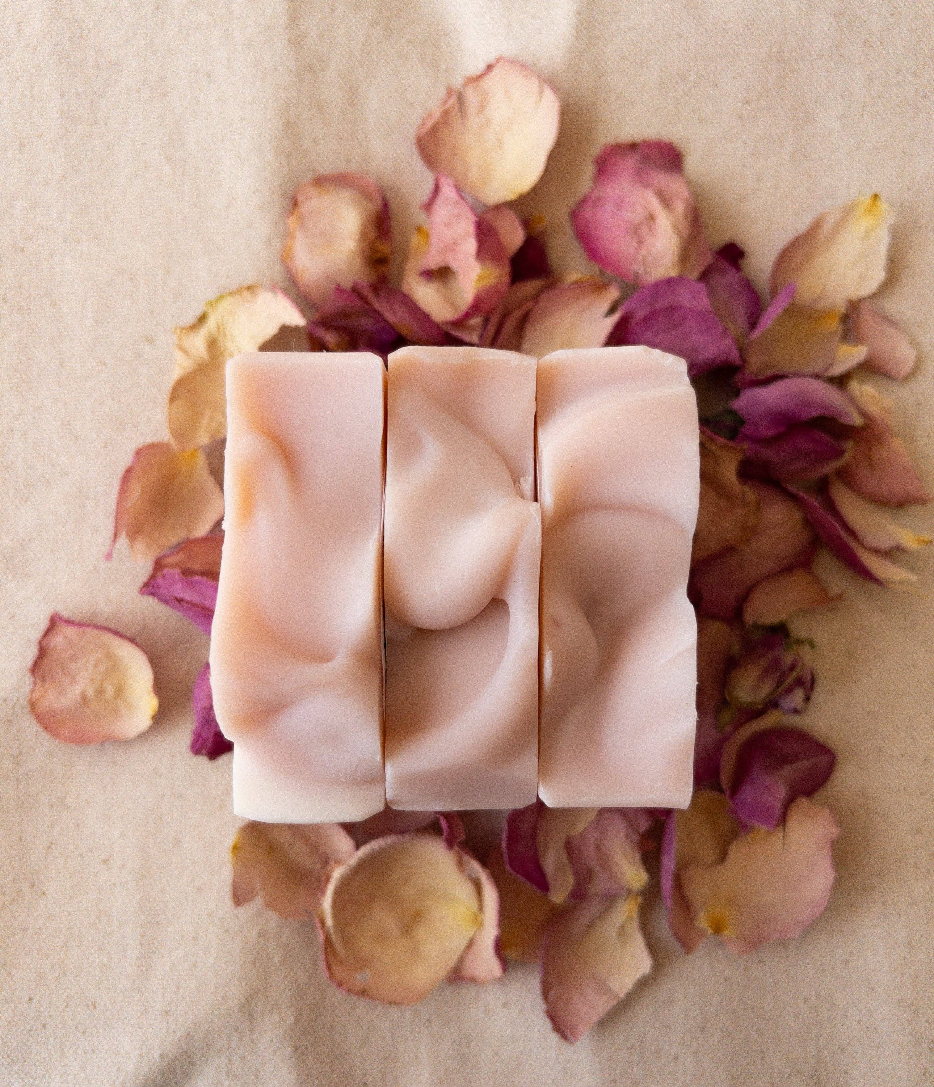 Rosa Rosehip & Geranium Signature Handcrafted Palm Oil Free Soap