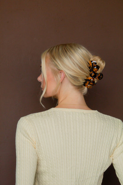 Tortoise Bow Claw Clip
